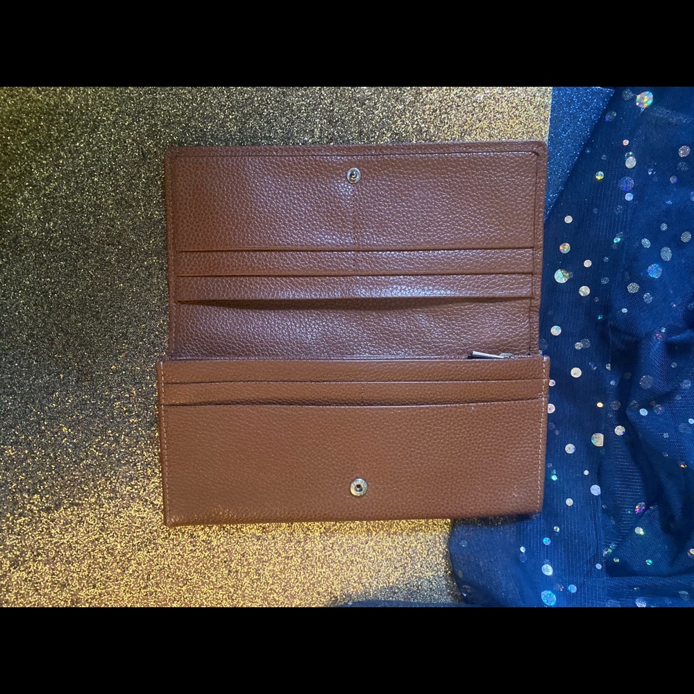 LONGCHAMP LEATHER FOULONNE BI-FOLD CAMEL BROWN Wallet EUC LUX COVETED